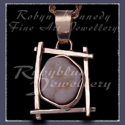 10 Karat Yellow Gold 'Baby Tooth' Pendant Image
