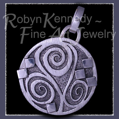 Sterling Silver Keychain Fob 'Love Robin' Image